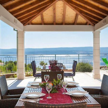 Beachfront Apartments Lara Omis Ngoại thất bức ảnh