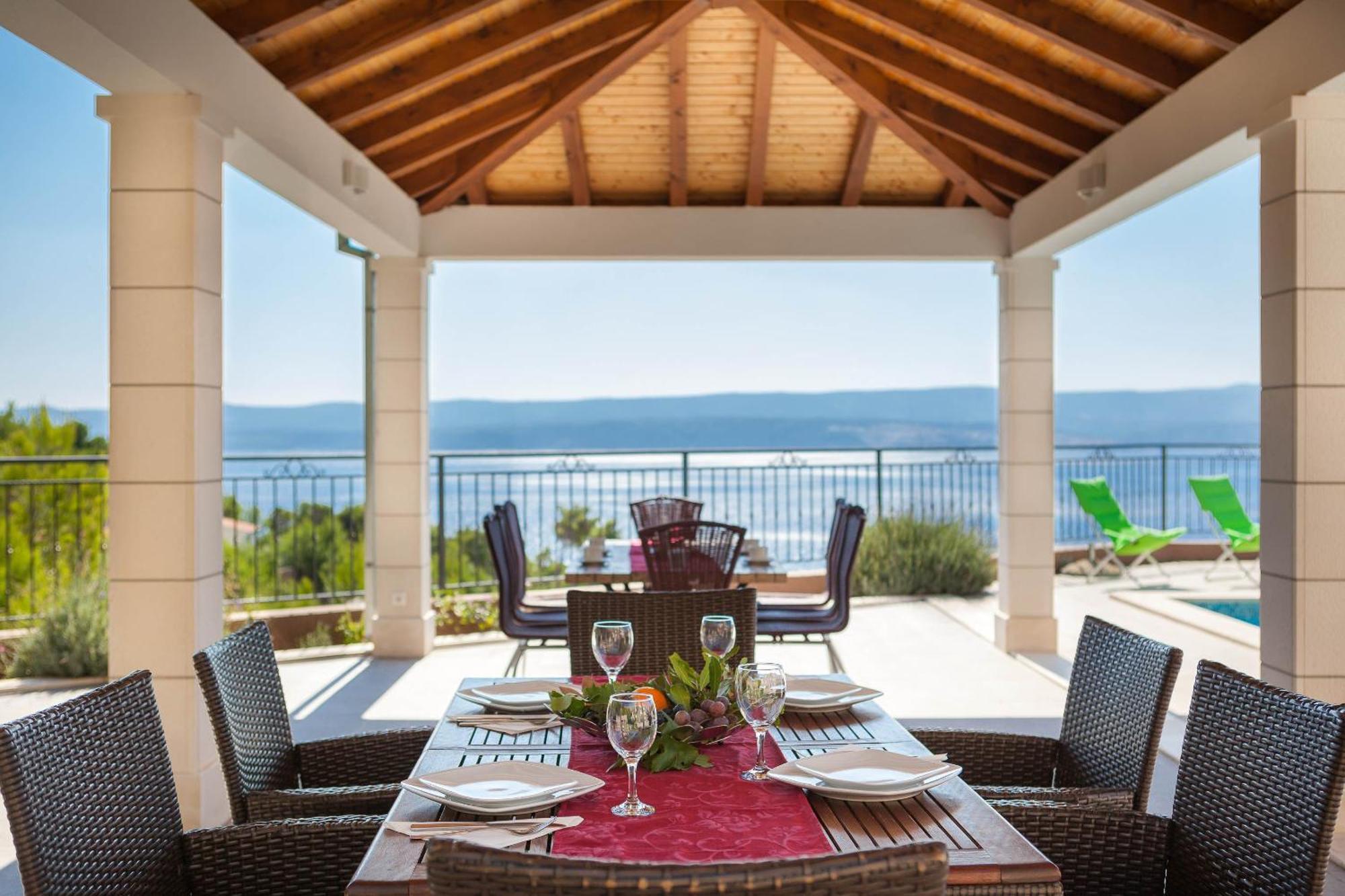 Beachfront Apartments Lara Omis Ngoại thất bức ảnh